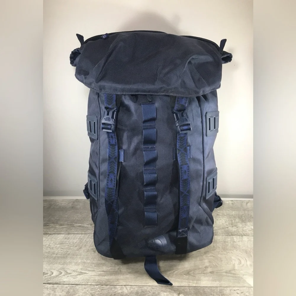 lineage ruck 37l backpack north face The 23L Though its style is vintage The North Face Lineage Ruck